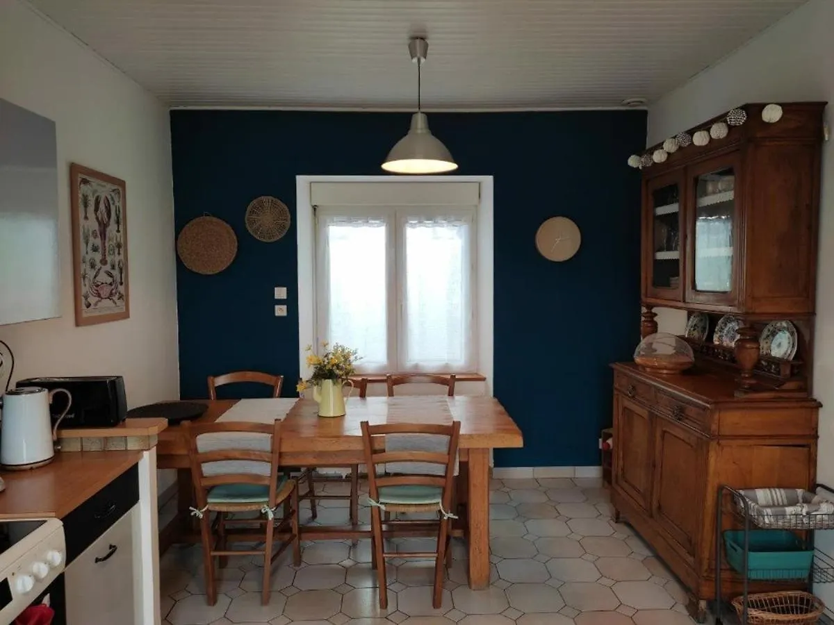 Maison Bord De Mer Avec Jardin Et Parking Prive - Fr-1-542-41 بليمور-بودو
